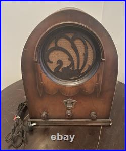 Vintage Jackson Bell Cathedral Swan Tube Radio FOR PARTS and REPAIR