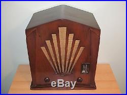 Vintage Jackson-Bell Sunburst Deco Model 60 Wood Case AM Tube Radio restored