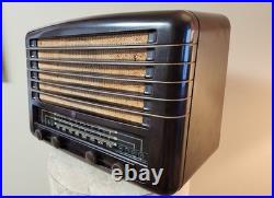 Vintage Large Philips Bakelite Tube Radio WORKS