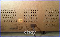 Vintage Lloyd's TM-821A High Fidelity AM/FM Tube Radio Vintage Lloyd's TM-821A High Fidelity AM/FM Tube Radio