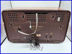 Vintage Loewe Opta Radio Rheineperle Type 4716W Very Nice IGC AM/FM/SW
