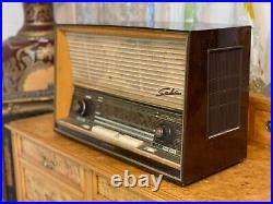 Vintage Luxury German Saba Wildbad 125 Automatic Tube Radio Working And Tested