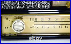Vintage MCM 1959 Zenith S-43497 AM-FM Clock Tabletop Tube Radio XLNT Read Vintage MCM 1959 Zenith S-43497 AM-FM Clock Tabletop Tube Radio XLNT Read