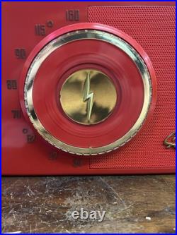Vintage MCM Red SYLVANIA Portable AM Tube Radio Model 454 With Original Box