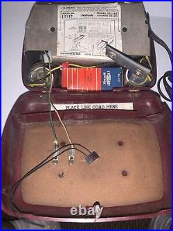 Vintage MOTOROLA 49L11Q Portable Suitcase Tube Radio FOR RESTORATION PROJECT