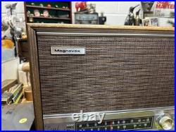 Vintage Magnavox Grand Classic Model FM-47 Tube Radio Tested and Working Vintage Magnavox Grand Classic Model FM-47 Tube Radio Tested and Working