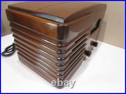 Vintage Majestic 1D59-L Wood Tabletop Tube Radio Working 1940s AM WORKING