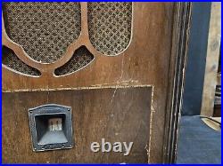 Vintage Majestic Cathedral Tube Radio Model 20 Vintage Majestic Cathedral Tube Radio Model 20