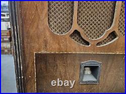 Vintage Majestic Cathedral Tube Radio Model 20 Vintage Majestic Cathedral Tube Radio Model 20