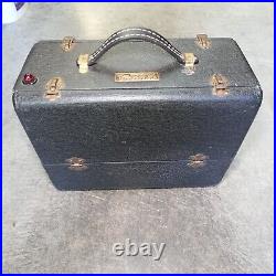 Vintage Majestic Tube Radio 7P420 Mighty Monarch Of The Air Portable AC DC Nice