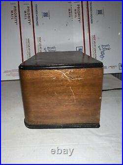 Vintage Meissner 8c Tube Fm Radio Converter Antique Wood Cabinet Megacycles