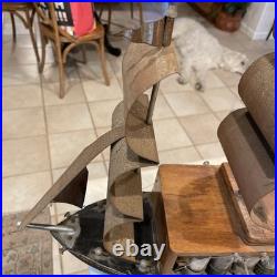 Vintage Melody Majestic Cruiser 1941 Radio Model Powers On