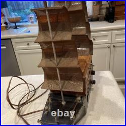 Vintage Melody Majestic Cruiser 1941 Radio Model Powers On