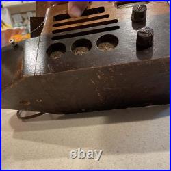 Vintage Melody Majestic Cruiser 1941 Radio Model Powers On