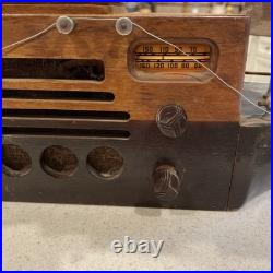 Vintage Melody Majestic Cruiser 1941 Radio Model Powers On