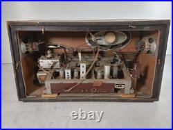 Vintage Metz Model 1309 German Tube FM/AM Superheterodyne Radio