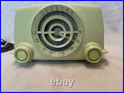 Vintage Mid-Century Crosley Radio Bullseye Model 11-105-U Avocado Green Color