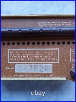 Vintage Mid Century Motorola Tube Powered Radio 57R Made In USA RETRO TESTED