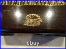 Vintage Minerva George K Garrett MCA 6 tube bakelite radio working condition