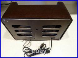 Vintage Minerva George K Garrett MCA 6 tube bakelite radio working condition