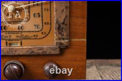 Vintage Model 86T1 Radio by RCA-Victor