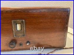 Vintage Mohawk-American Tube Radio Antique Wood Cabinet Tabletop Radio