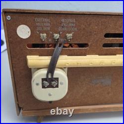 Vintage Motorola 10T28 Wooden Tabletop Tube Radio 1957 Tested Working (See Vid)