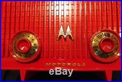 Vintage Motorola 1950's Model 56R Atomic Radio in Red! Works