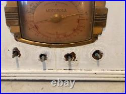 Vintage Motorola 5T Tombstone Tube Radio Wood Cabinet Art Deco Antique Untested