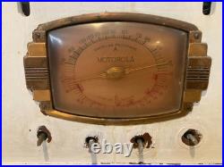 Vintage Motorola 5T Tombstone Tube Radio Wood Cabinet Art Deco Antique Untested