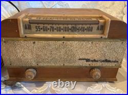 Vintage Motorola 77X22 Tube Radio AM FM Wood Tabletop Powers On Repair
