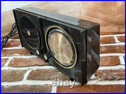 Vintage Motorola A23E Tube Radio 120V AC/DC USA