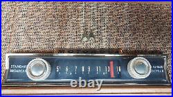 Vintage Motorola Model 56 Tube Radio Standard Broadcast