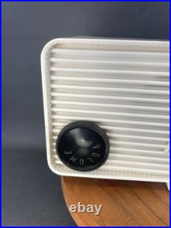 Vintage Motorola Model 57A Tube Radio AM Bakelite MCM White Working 1957 USA