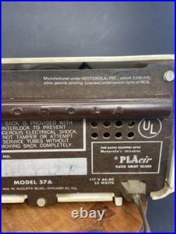 Vintage Motorola Model 57A Tube Radio AM Bakelite MCM White Working 1957 USA