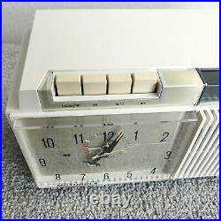 Vintage Motorola Model C12P Tube Radio Clock AM White 1960's MCM Working