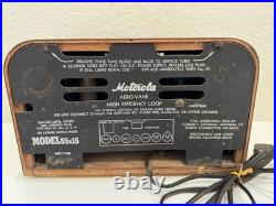 Vintage Motorola Tube Radio Model 55X15 Hand-Painted Floral Design (Tested) Vintage Motorola Tube Radio Model 55X15 Hand-Painted Floral Design (Tested)