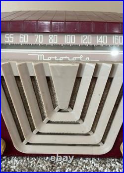Vintage Motorola Tube Radio Model 68X11A