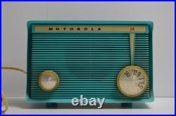 Vintage Motorola Turquoise Tube Radio Model A8J 23 MCM Tested Works