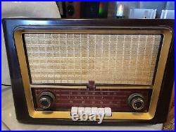 Vintage Norelco Tube Radio 1950's BX433 BX 433