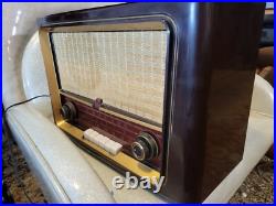 Vintage Norelco Tube Radio 1950's BX433 BX 433