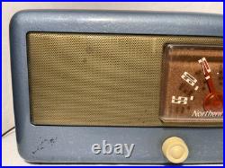 Vintage Northern Electric Model 5200 Tube Radio Working! See Video Vintage Northern Electric Model 5200 Tube Radio Working! See Video