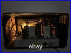 Vintage Northern Electric Model 5200 Tube Radio Working! See Video Vintage Northern Electric Model 5200 Tube Radio Working! See Video