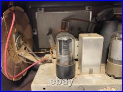 Vintage Northern Electric Model 5200 Tube Radio Working! See Video Vintage Northern Electric Model 5200 Tube Radio Working! See Video