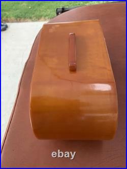 Vintage Old Beau. Rare Butterscotch Bakelite FADA Radio Vintage Old Beau. Rare Butterscotch Bakelite FADA Radio