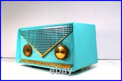 Vintage Old Nice Turquoise Olympic MID Century Atomic Crack Free Antique Radio