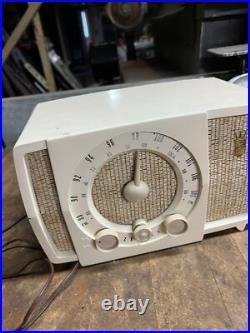 Vintage Old Original Zenith Model T723 White Bakelite Electric Tube Radio USA