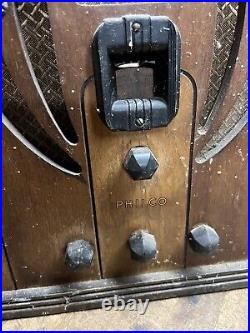 Vintage Old Superheterodyne Philco 60 Electric Tube Radio Wood Cathedral Parts
