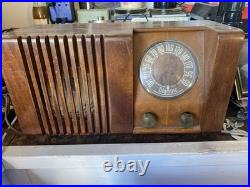 Vintage Olympic Radio Model No. 6-502-U