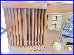 Vintage Original Tube Radio w Wooden Cabinet ZENITH SUPERHETERODYNE # 805 USA